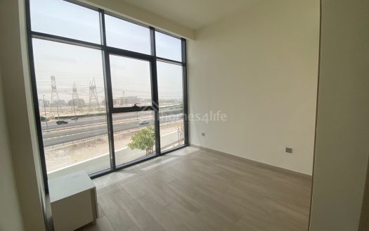 3 Bedrooms | Spacious and Bright | Prime Location
