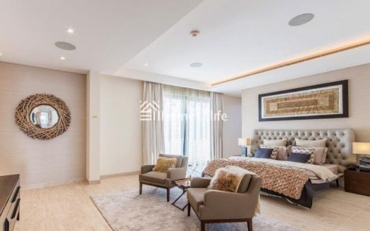 5BR Villa | Genuine Resale | Pool & Lift